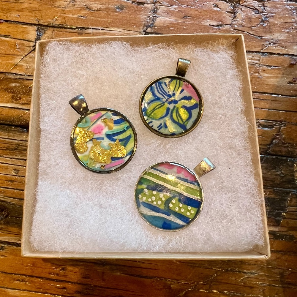 Colorful Abstract Pendant Set - Picture 3 of 3